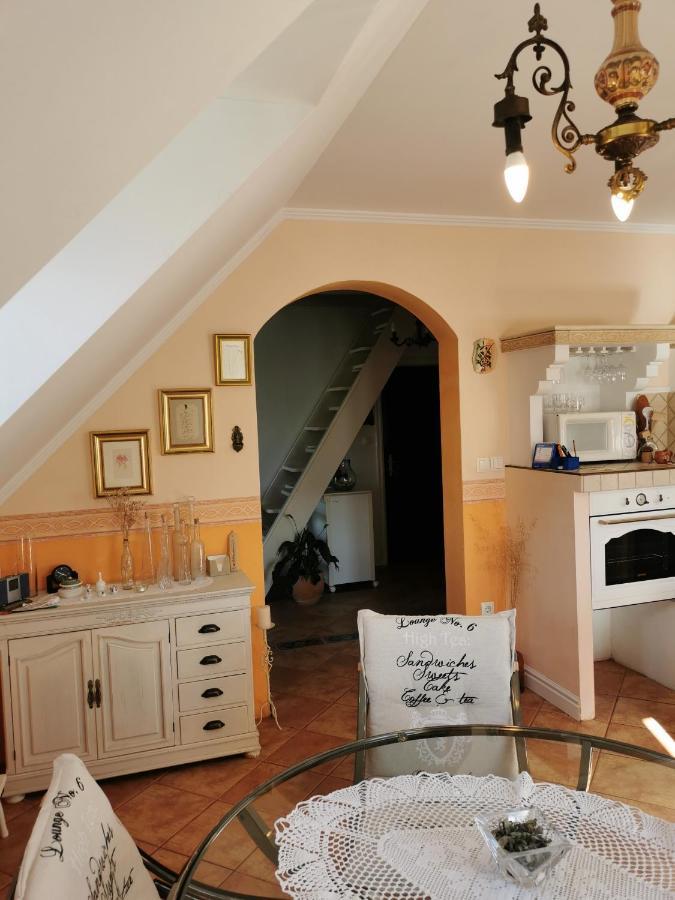 Apartmaji Arko Ribnica Ruang foto
